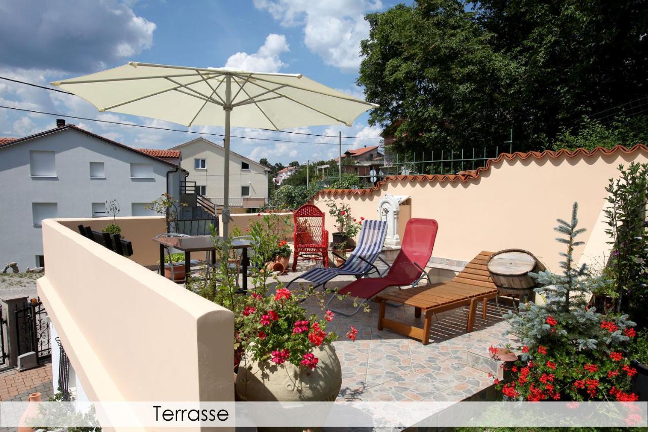 Anica Iles Apartment Viskovo Exterior photo